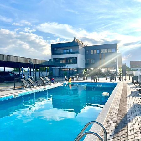 Hotel Focus Πρίλεπ Εξωτερικό φωτογραφία